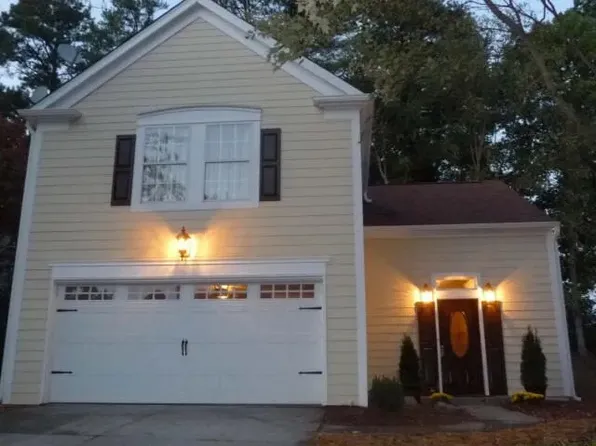 4880 N Bridges Dr, Johns Creek, GA 30022