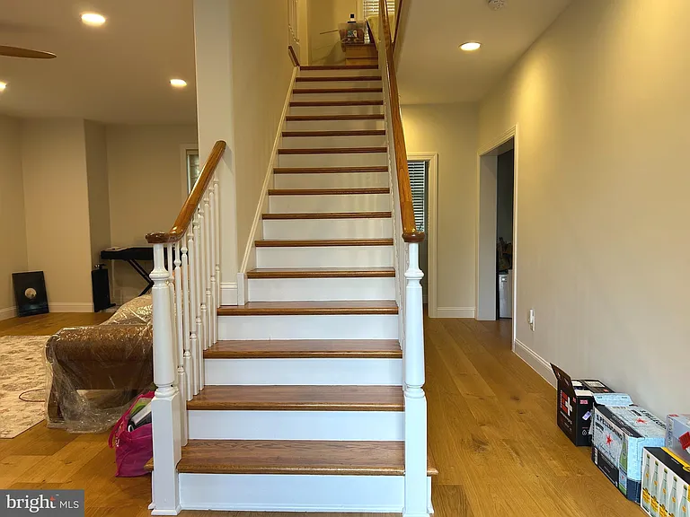 1 Haymarket Ln — Photo 7