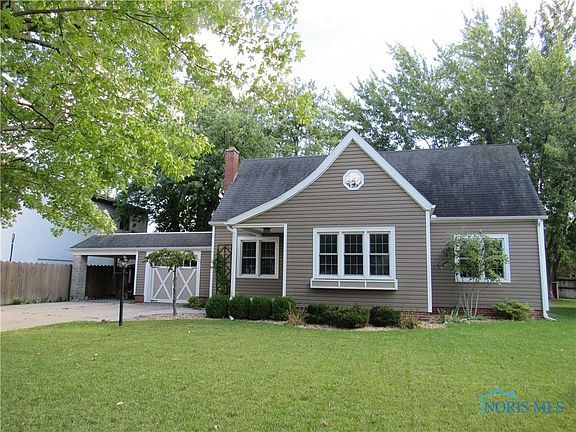 105 W Lugbill Rd Archbold Oh 43502 Mls 6077022 Zillow