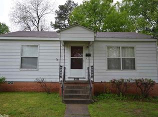 3821 N Olive St, N Little Rock, AR 72116