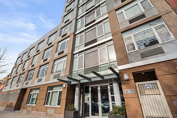 Sold by Compass | media 8
