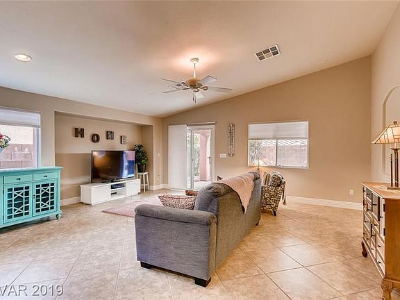 4th image of 1028 Puerta Del Sol Dr