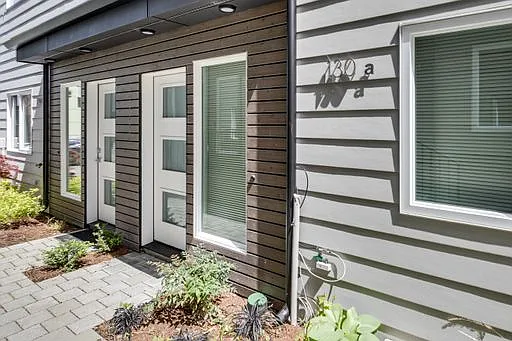 130 W Florentia St — Photo 22