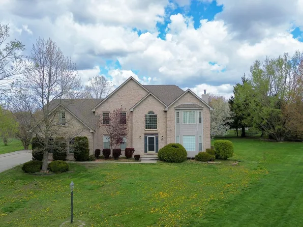 24730 Austin Dr, New Boston, MI 48164