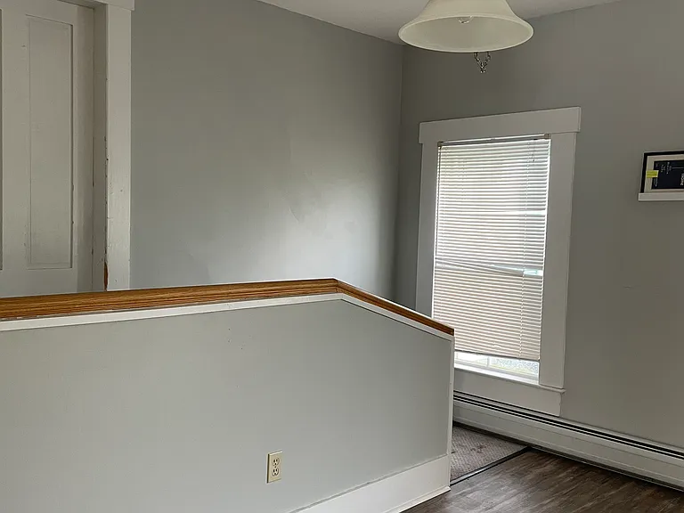 8 Maple St #5 — Photo 6