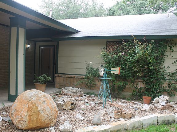 5th image of 13147 Mill Stone Dr