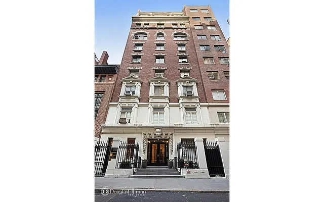 Rented by Douglas Elliman | media 18