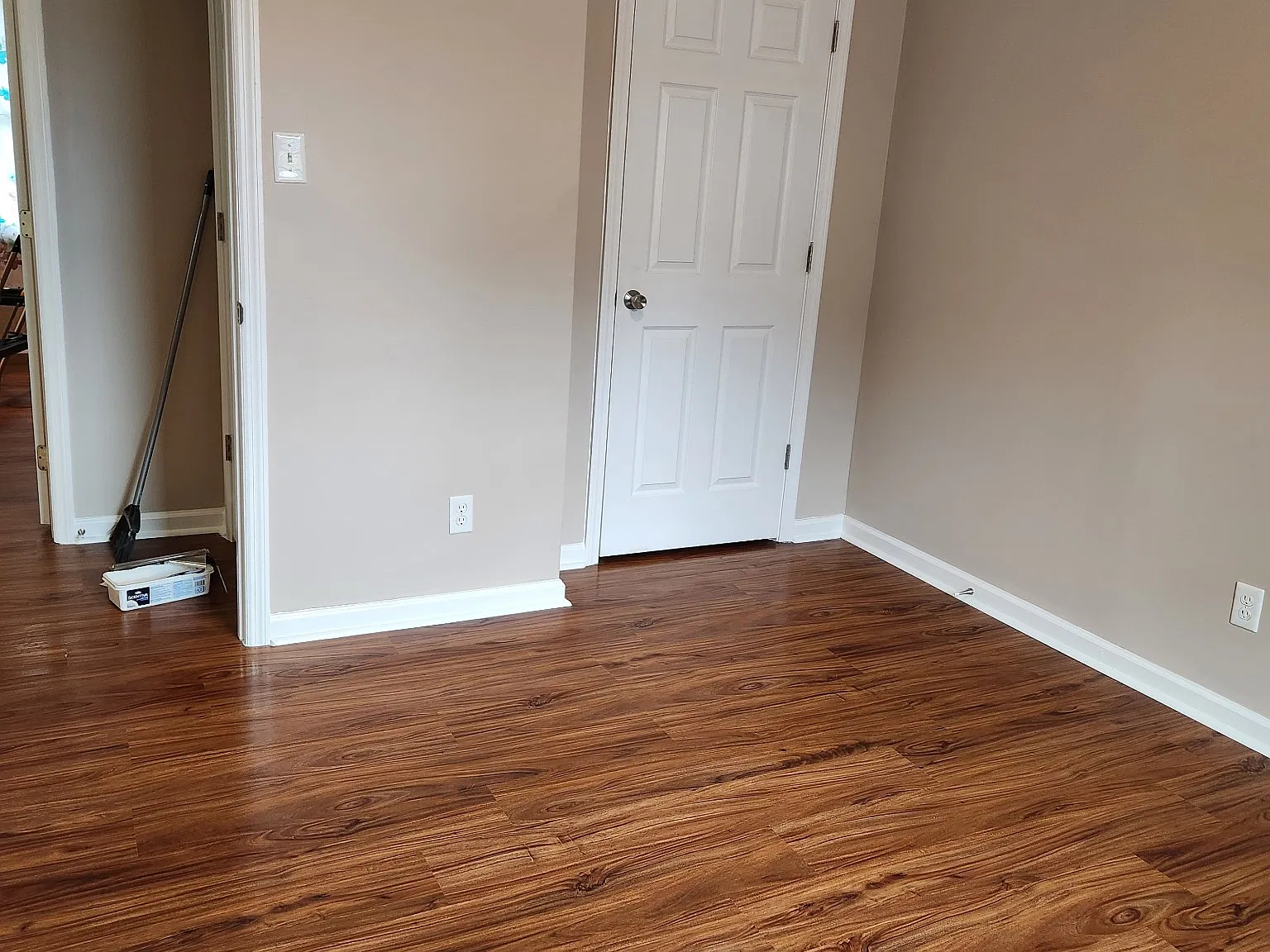 3 bed, 1012 sqft, $1,250 — Photo 3