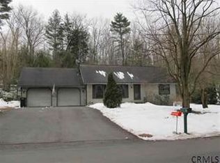 9 Hall Rd, Queensbury, NY 12804