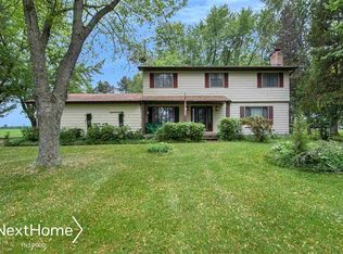 11407 W Stanley Rd, Flushing, MI 48433