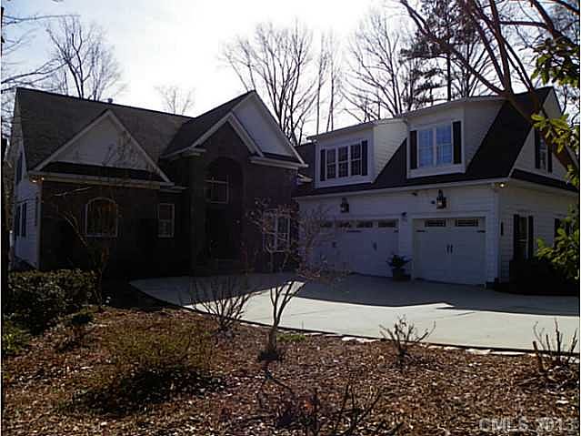 1st image of 8403 Marina Ln