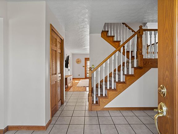 2nd image of 1606 Fordham Cir