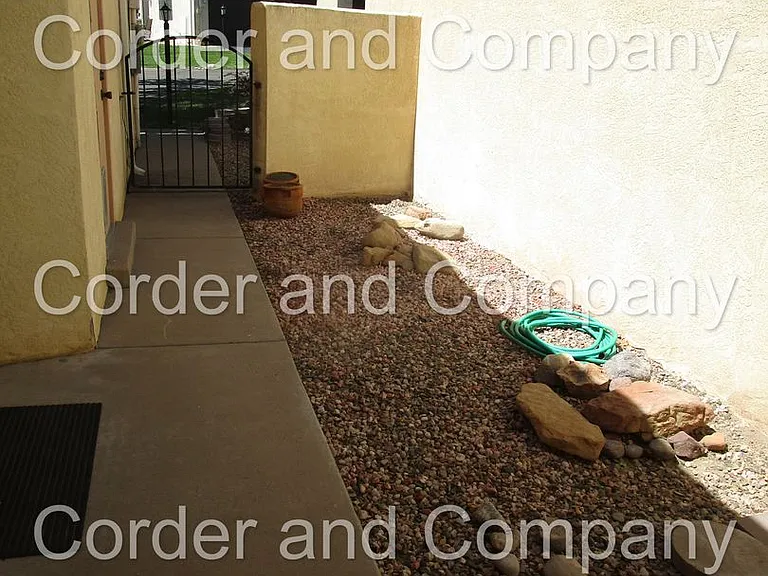 3345 Esplanade Cir SE — Photo 5