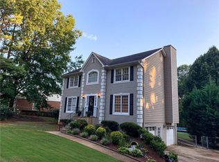 2250 Soaring Ln, Lawrenceville, GA 30044