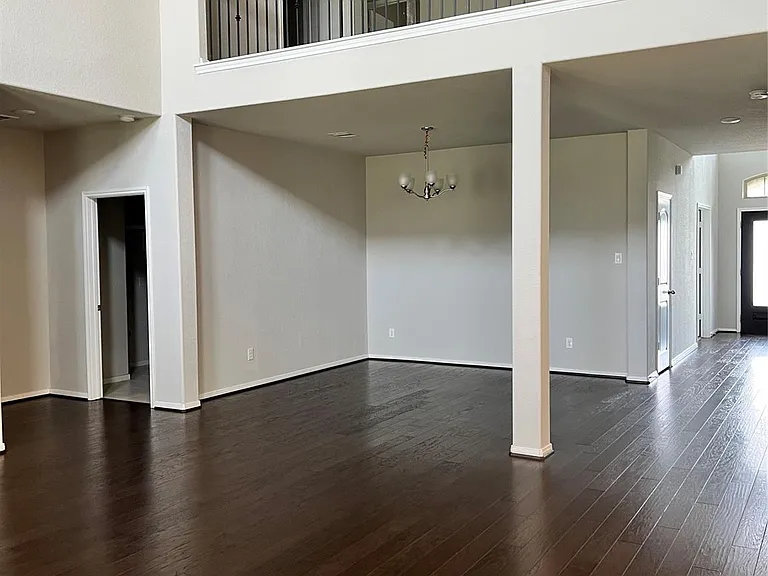 23527 Prato Gardens Ln — Photo 10