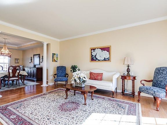 3rd image of 4946 Amberwell Pl