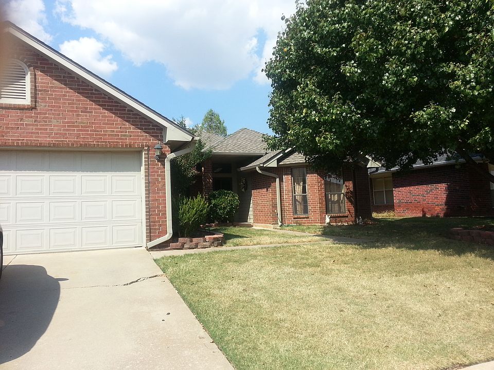 1st image of 6617 NW 135th St