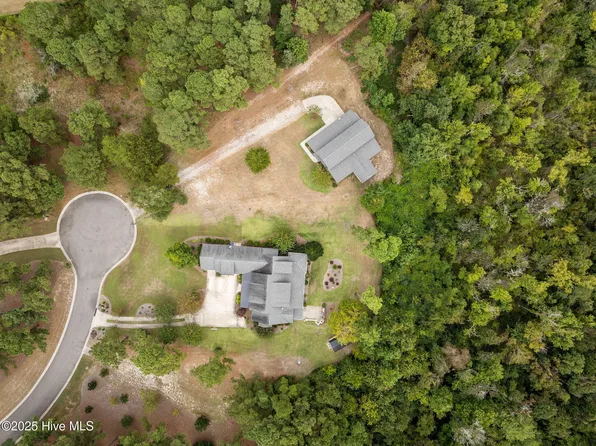 314 E Rolling Meadows Road, Hampstead, NC 28443
