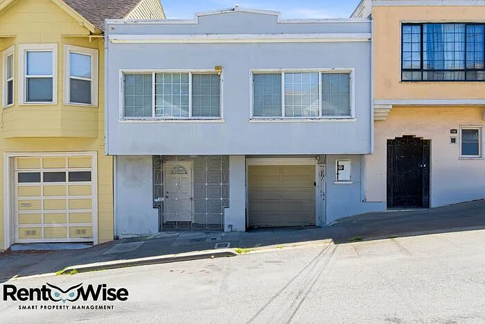 133 Caine Ave #A — Photo 1