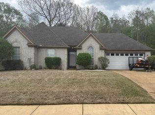 5756 Lancaster Dr, Olive Branch, MS 38654