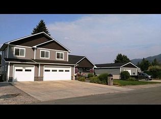 402 Nevada Ave, Pinehurst, ID 83850