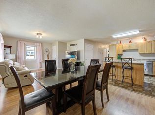 370 Autumn Hills Pl NE, Owatonna, MN 55060