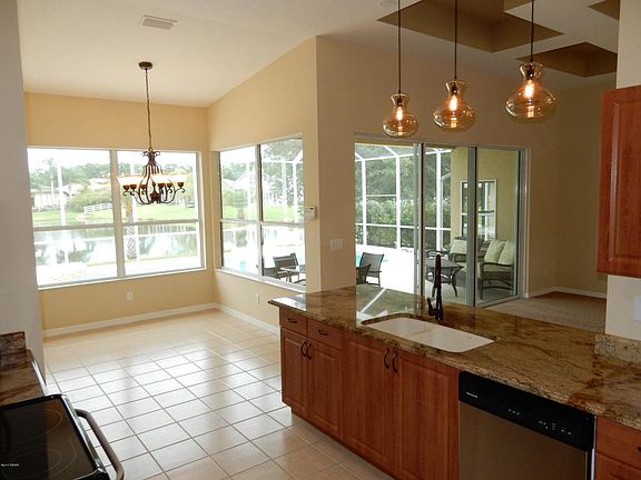 2nd image of 1729 Creekwater Blvd