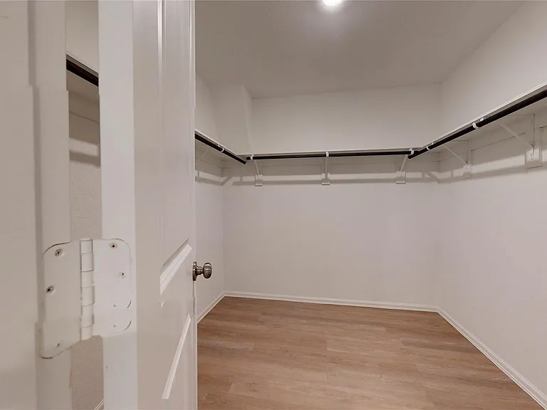 26923 Wilderye Cove Ln — Photo 22