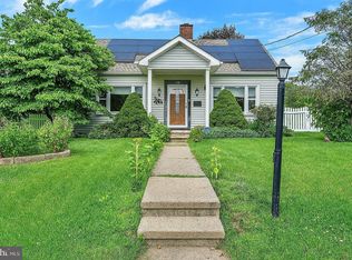 809 Van Reed Rd, Wyomissing, PA 19610