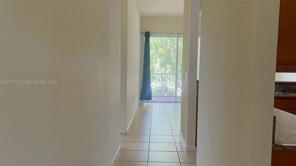 3500 Oaks Clubhouse Dr APT 211, photo 6