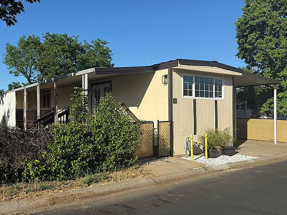 3rd image of 19964 Riverside Ave #55