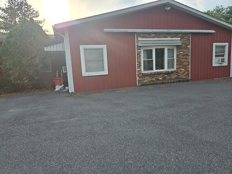 165 Old Stagecoach Rd #2 — Photo 15
