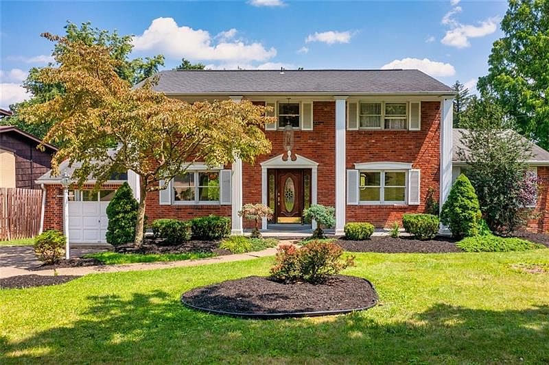 4 Dendron Dr, Coraopolis, PA 15108 MLS 1619176 Zillow