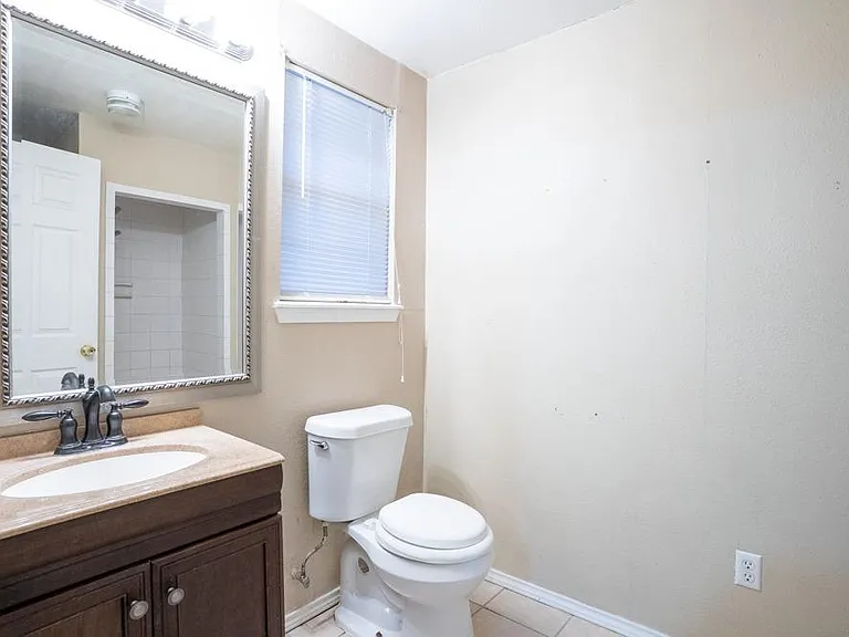 207 Harris St — Photo 15