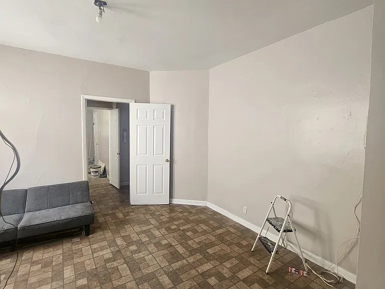 62 Ridgewood Ave #2L — Photo 12