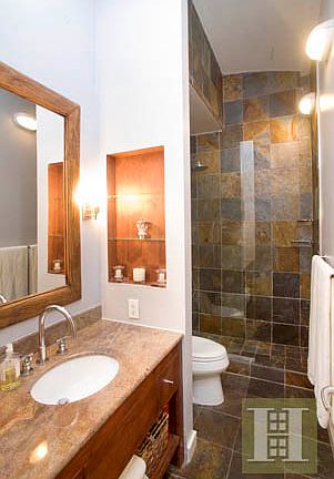 5th image of 39 E 12th St APT 801