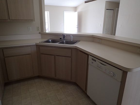 4th image of 3369 W Eunice Dr