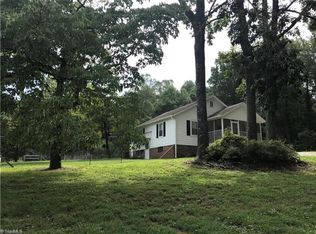 5950 Lake Brandt Rd, Greensboro, NC 27455