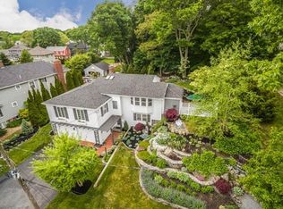 10 W Cottage St, Marblehead, MA 01945