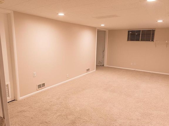 4th image of 5886 S Utahna Dr