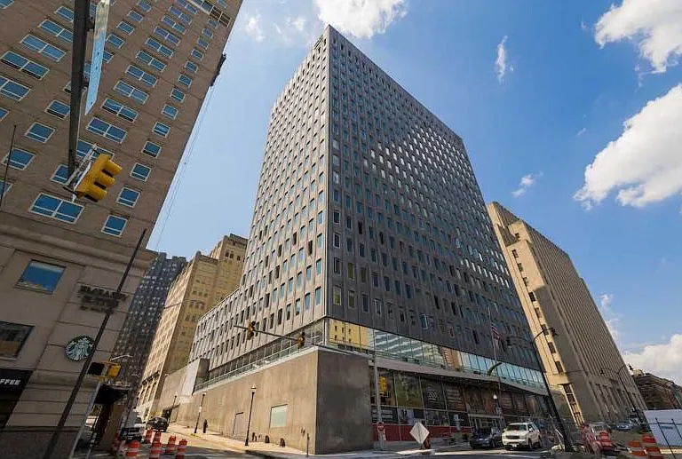 The Residences at 300 St. Paul — Photo 36