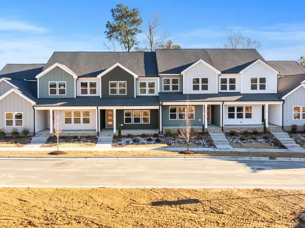 3935 Willow Gate Way, Raleigh, NC 27604