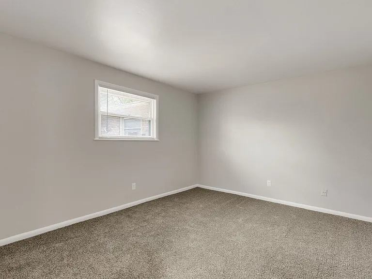 The Meadows Apartment Homes — Photo 11