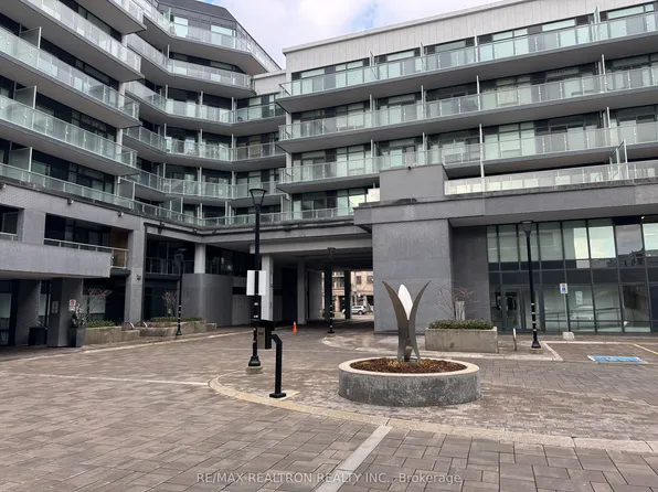 621 Sheppard Ave E, Toronto, ON