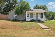 NE 3rd St-S1408-001.jpg