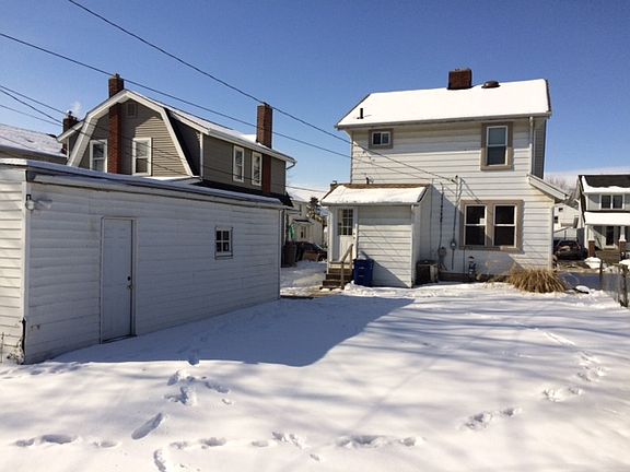 4th image of 588 Columbian Ave