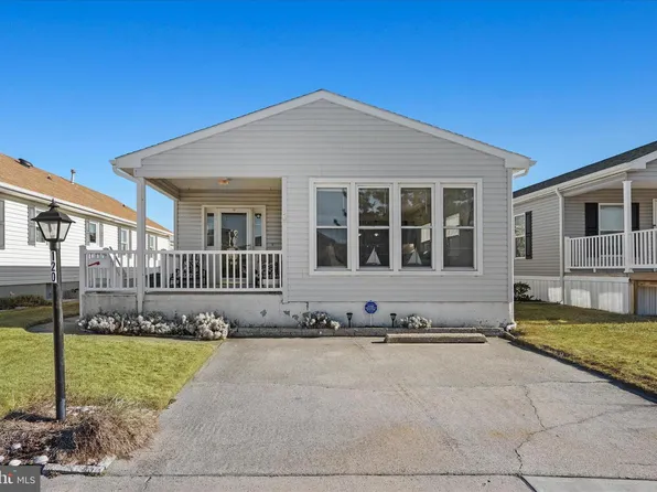 120 Nautical Ln, Ocean City, MD 21842