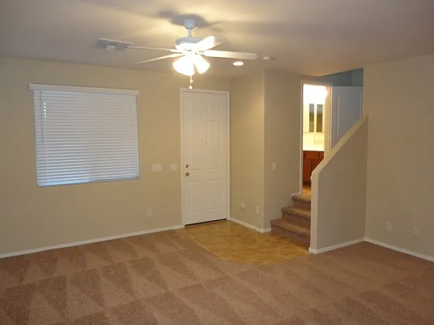 1728 E Elgin St — Photo 5