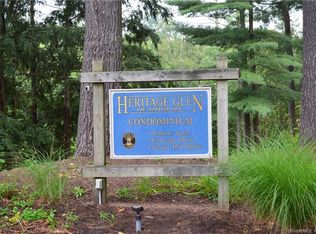 100 Library Ln #100, Simsbury, CT 06070