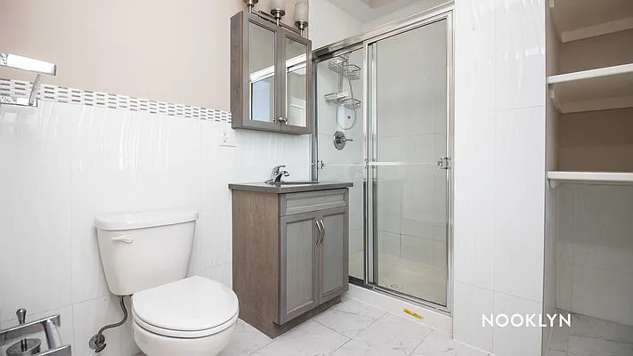 Rented by Nooklyn NYC LLC | media 56